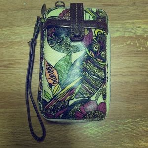 Sakroots wristlet phone wallet